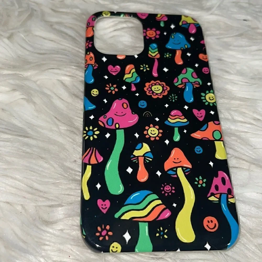 ‎Urban outfitters IPhone case 12 /12 Pro Rainbow Mushroom  New